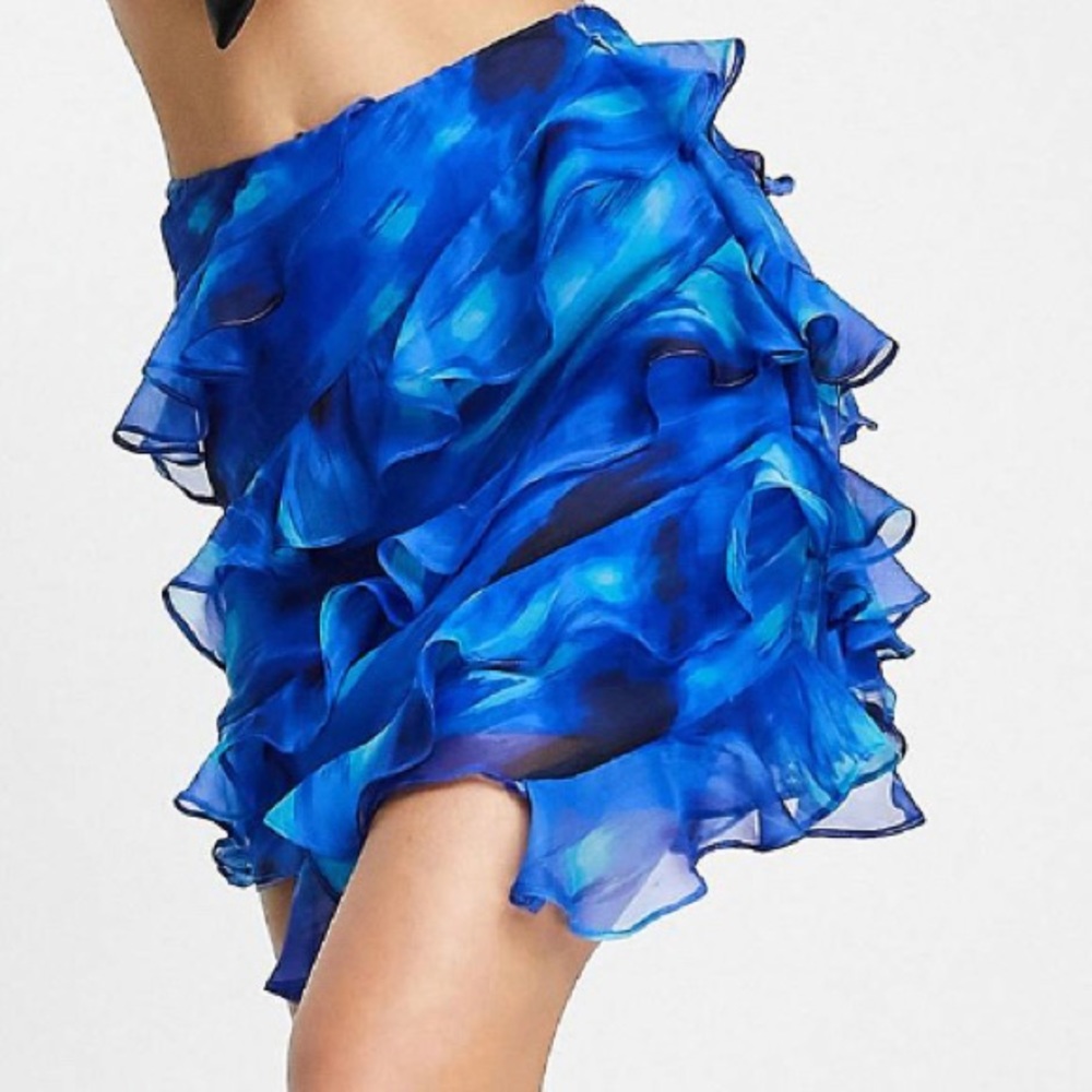 Ruffle mini skirt blurred print NWT